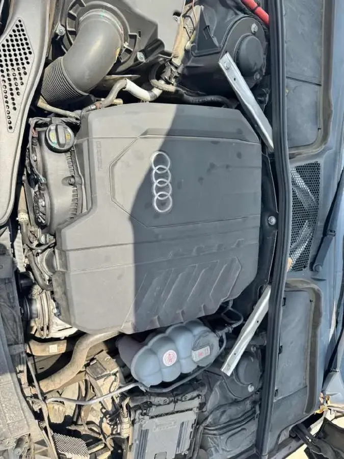 2021 Audi A5 2.0T 204HP L4 7DCT,autocango,china used car exporter,china ev exporter,chinese used car exporter,chinese used ev exporter