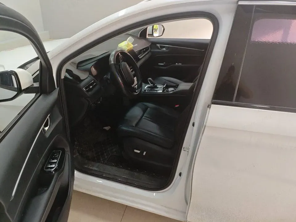 2020 WuLing KaiJie 1.5T 147HP L4 CVT,autocango,china used car exporter,china ev exporter,chinese used car exporter,chinese used ev exporter