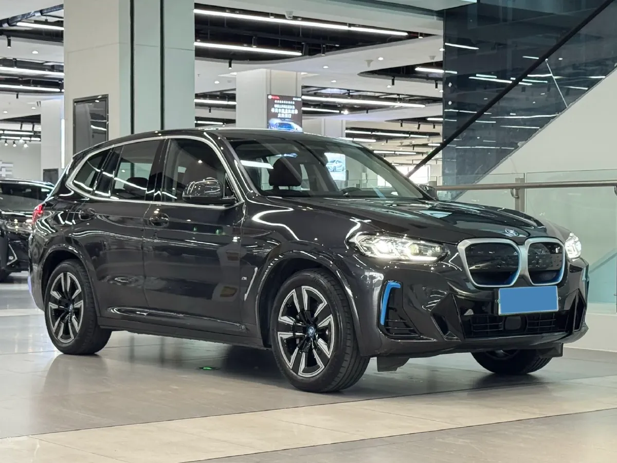 2022 BMW iX3 BEV 80KWH,autocango,china used car exporter,china ev exporter,chinese used car exporter,chinese used ev exporter