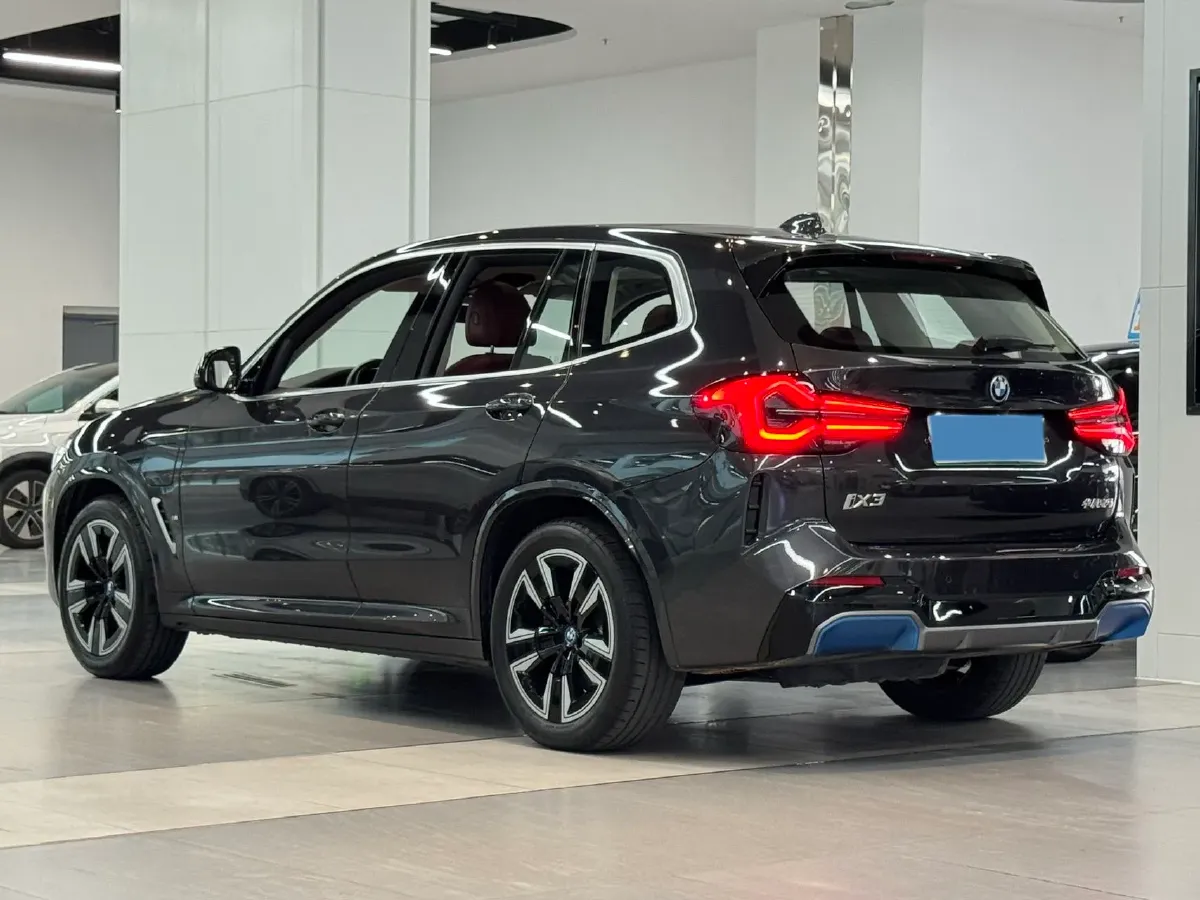 2022 BMW iX3 BEV 80KWH,autocango,china used car exporter,china ev exporter,chinese used car exporter,chinese used ev exporter