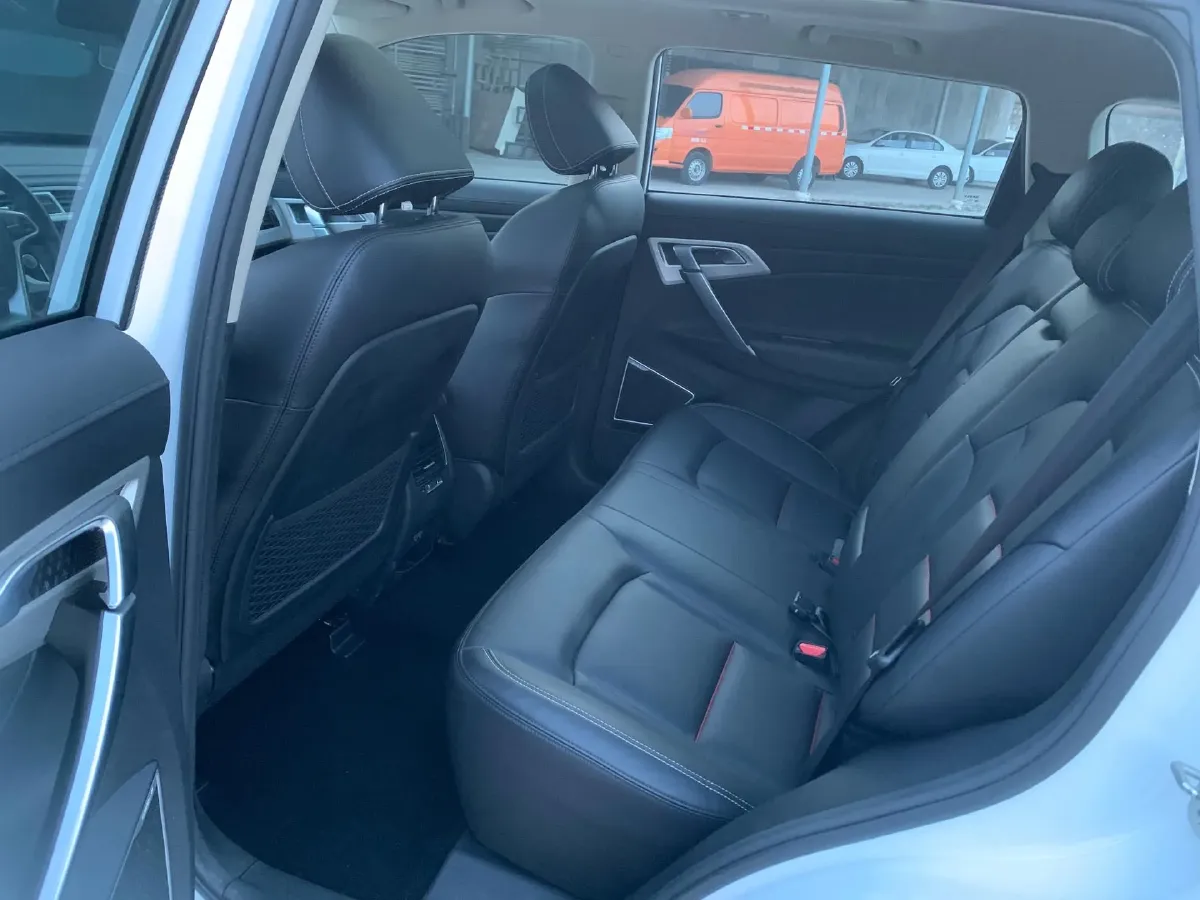 2018 Geely Azkarra 1.8T 184HP L4 6AT,autocango,china used car exporter,china ev exporter,chinese used car exporter,chinese used ev exporter