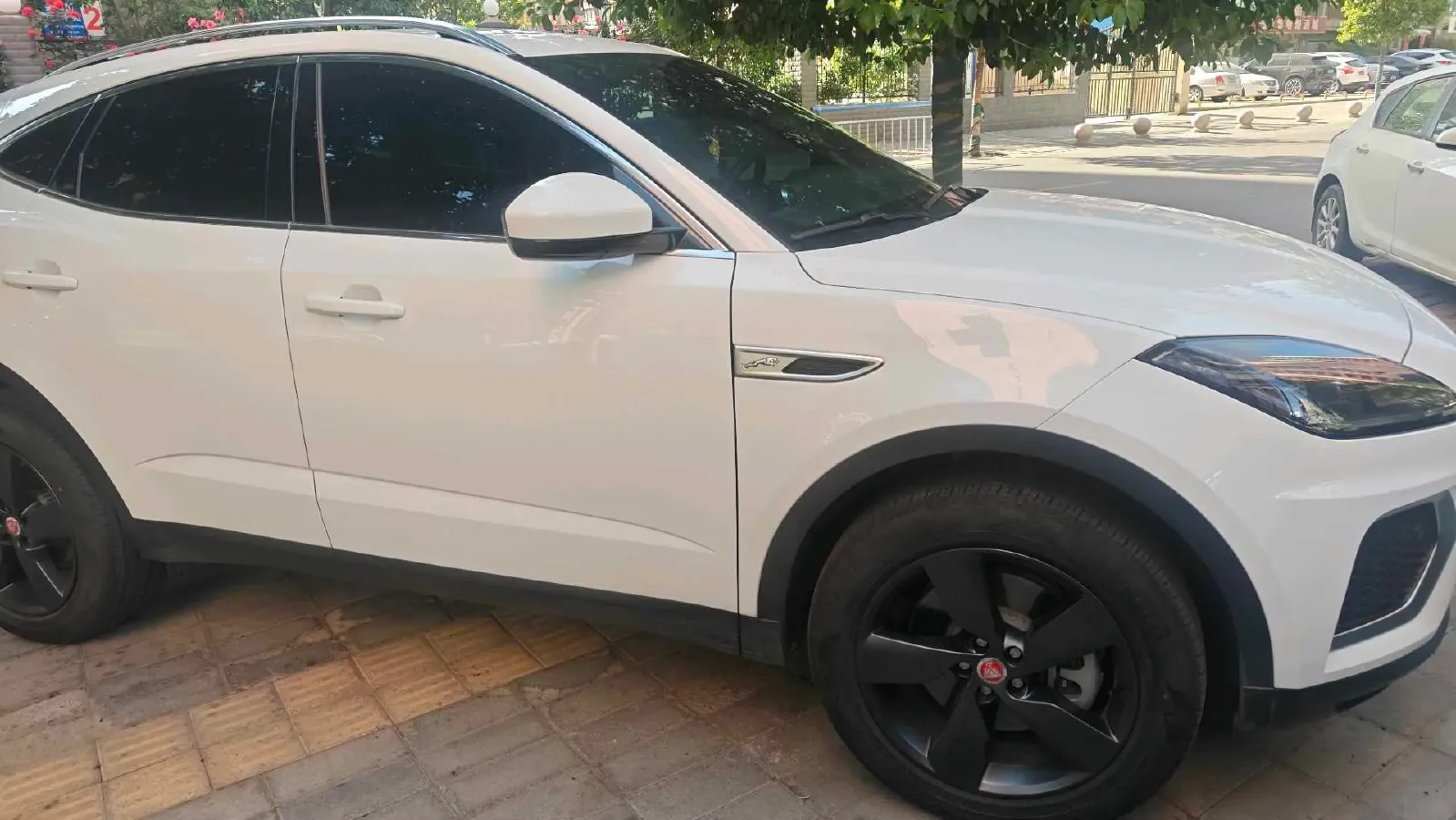 2024 Jaguar E-PACE 1.5T 200HP L3 8AT,autocango,china used car exporter,china ev exporter,chinese used car exporter,chinese used ev exporter