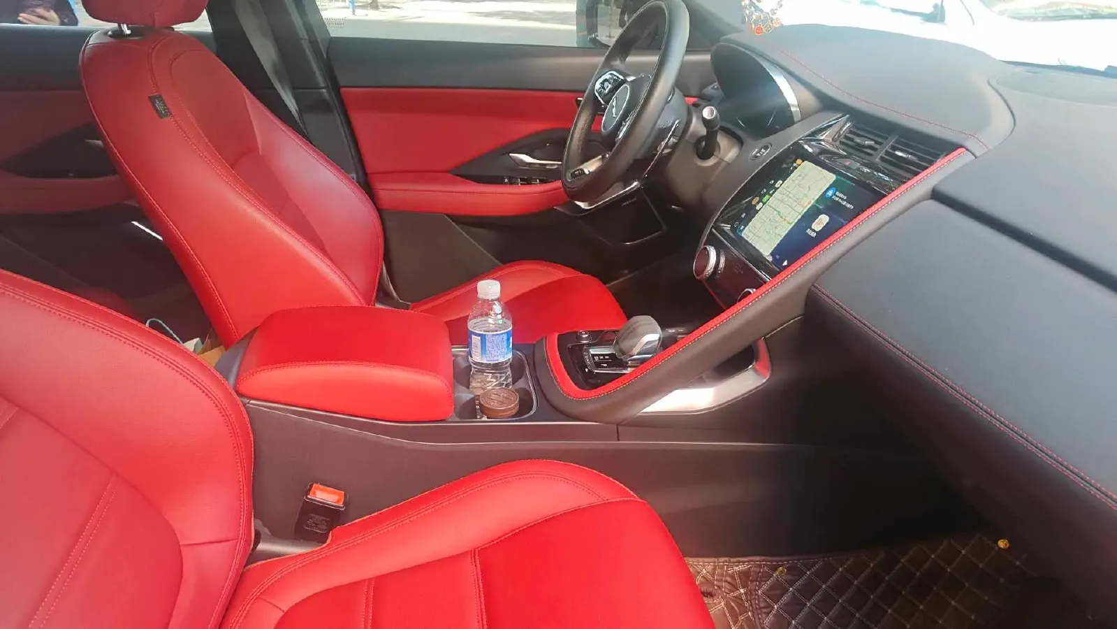 2024 Jaguar E-PACE 1.5T 200HP L3 8AT,autocango,china used car exporter,china ev exporter,chinese used car exporter,chinese used ev exporter