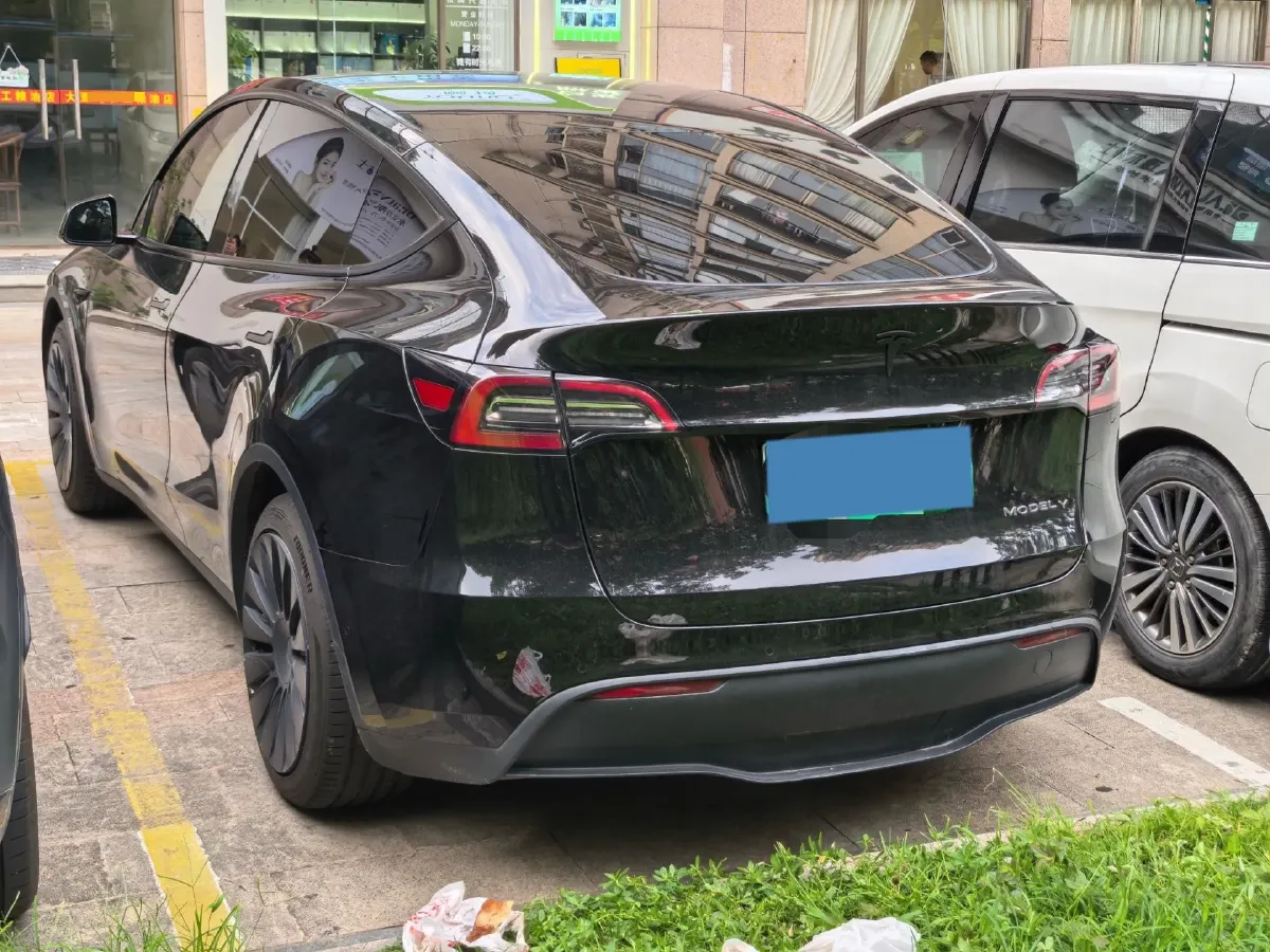 2022 Tesla Model Y BEV 60KWH,autocango,china used car exporter,china ev exporter,chinese used car exporter,chinese used ev exporter