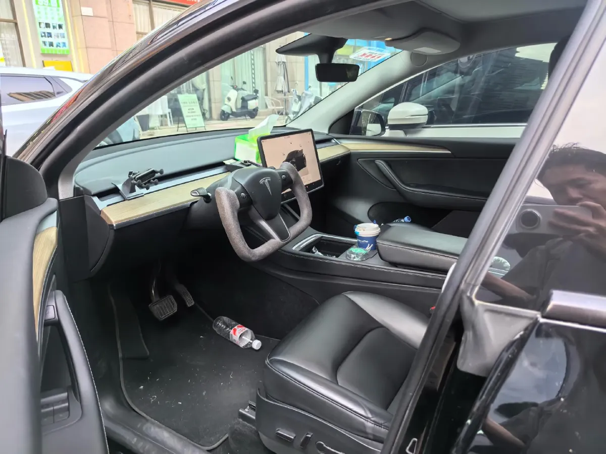 2022 Tesla Model Y BEV 60KWH,autocango,china used car exporter,china ev exporter,chinese used car exporter,chinese used ev exporter