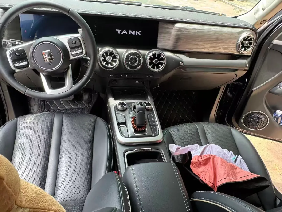 2024 Tank 300 2.0T 227HP L4 8AT,autocango,china used car exporter,china ev exporter,chinese used car exporter,chinese used ev exporter