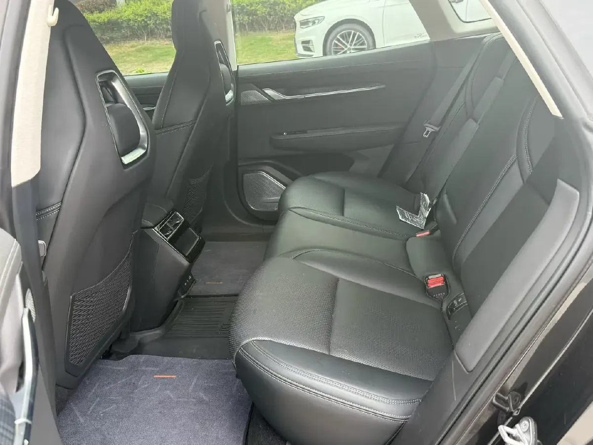 2022 Zeekr 001 BEV 100KWH,autocango,china used car exporter,china ev exporter,chinese used car exporter,chinese used ev exporter