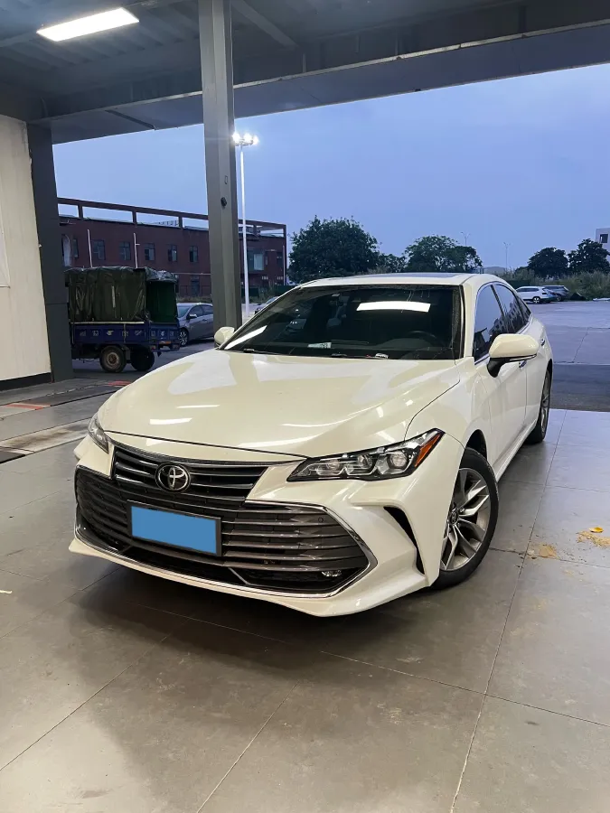 2021 Toyota Avalon 2.5L 209HP L4 8AT,autocango,china used car exporter,china ev exporter,chinese used car exporter,chinese used ev exporter