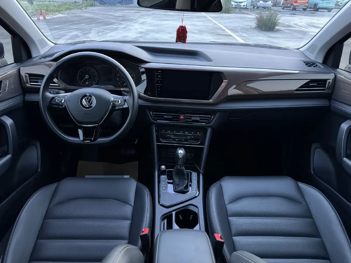 2021 Volkswagen Tharu 1.4T 150HP L4 7DCT,autocango,china used car exporter,china ev exporter,chinese used car exporter,chinese used ev exporter