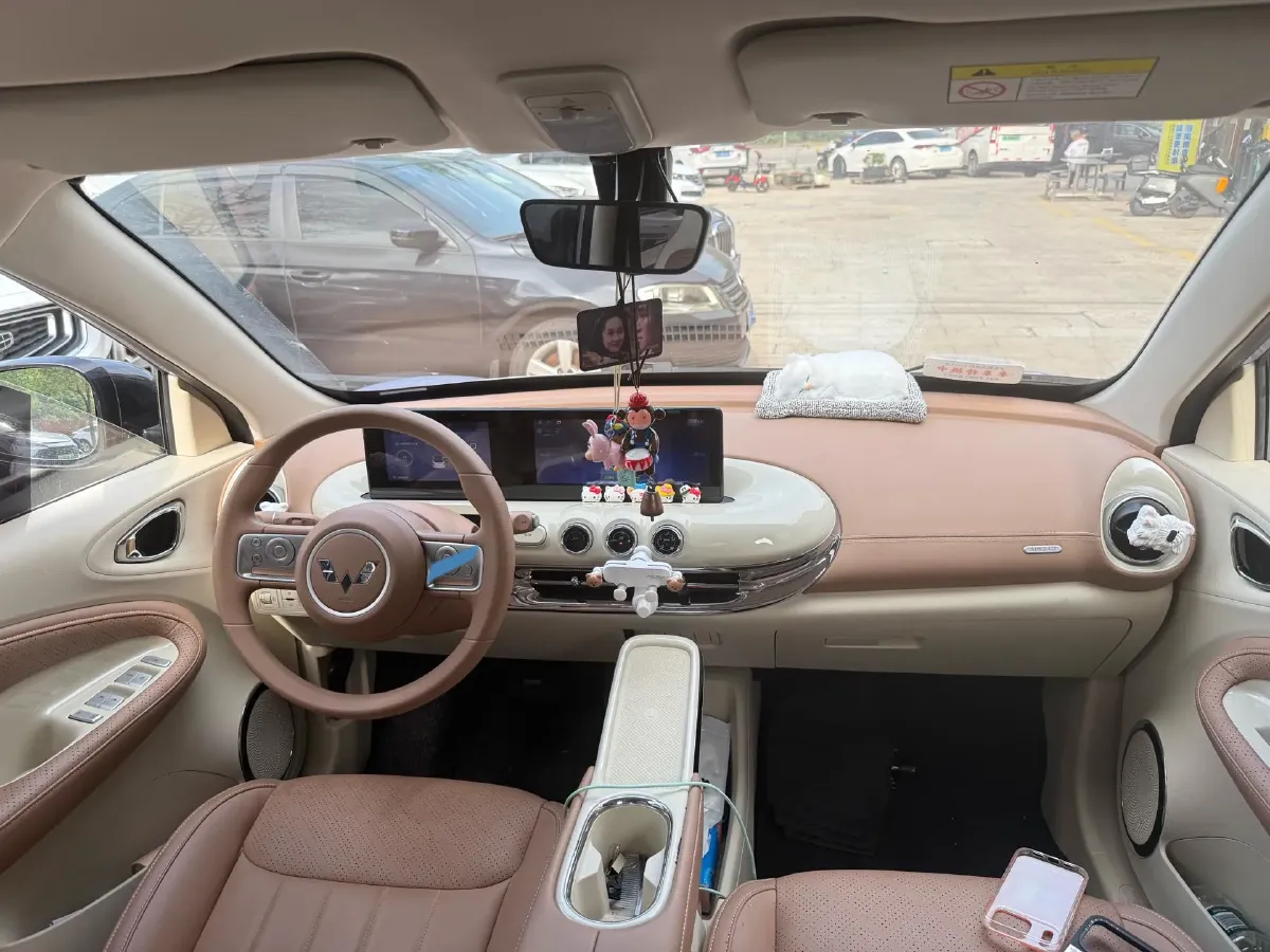 2024 WuLing BinGuo BEV 31.9KWH,autocango,china used car exporter,china ev exporter,chinese used car exporter,chinese used ev exporter