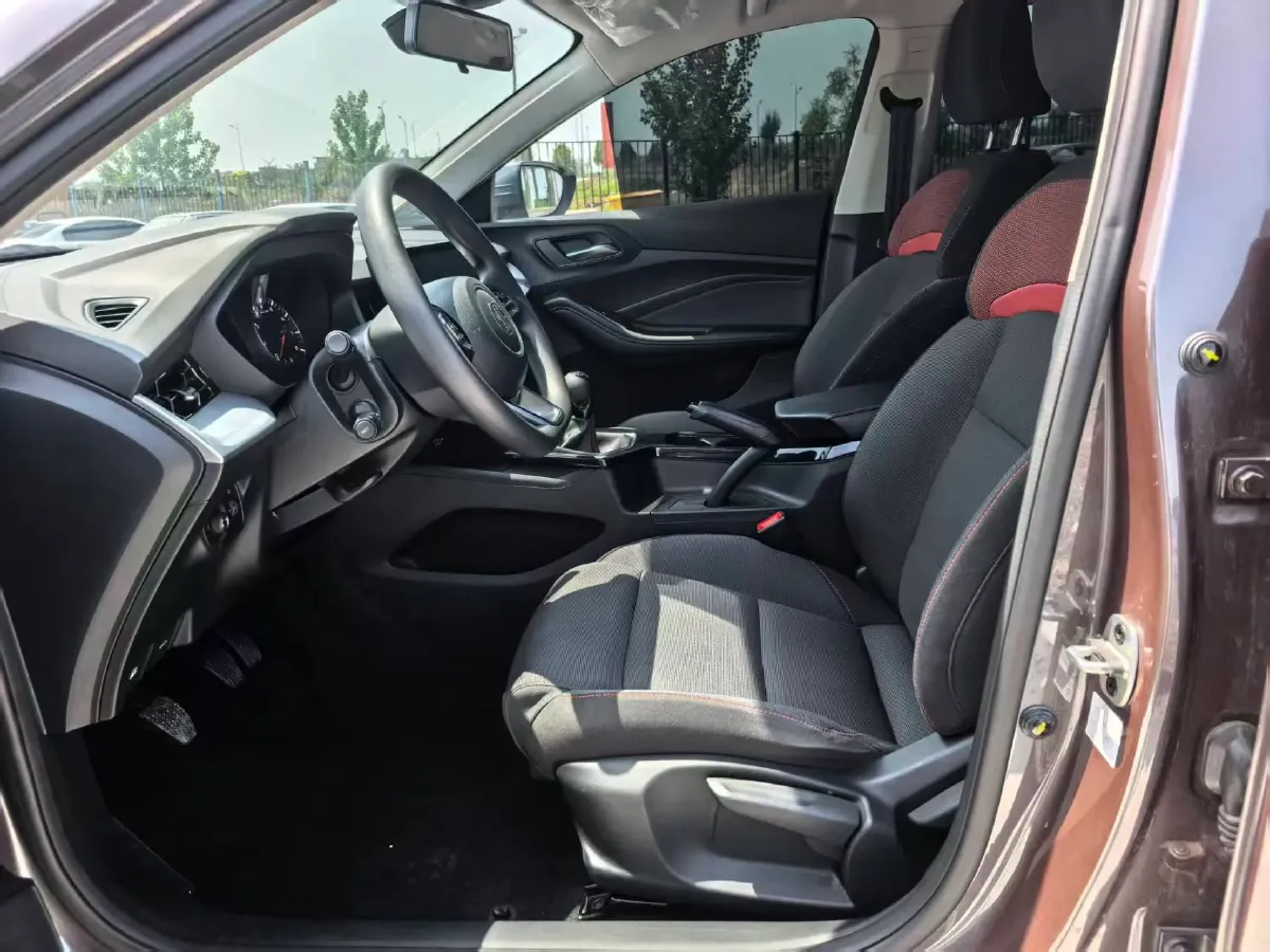 2023 MG 5 1.5L 129HP L4 5MT,autocango,china used car exporter,china ev exporter,chinese used car exporter,chinese used ev exporter