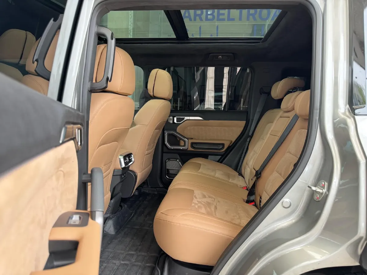 2023 Jetour Traveller 2.0T 254HP L4 7DCT,autocango,china used car exporter,china ev exporter,chinese used car exporter,chinese used ev exporter
