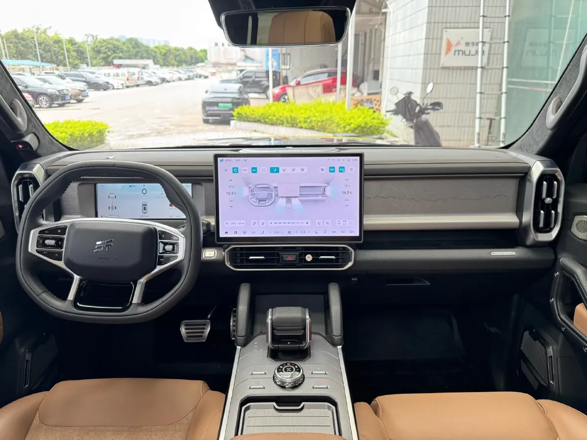 2023 Jetour Traveller 2.0T 254HP L4 7DCT,autocango,china used car exporter,china ev exporter,chinese used car exporter,chinese used ev exporter