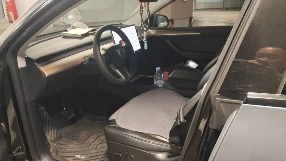 2021 Tesla Model Y BEV 76.8KWH,autocango,china used car exporter,china ev exporter,chinese used car exporter,chinese used ev exporter