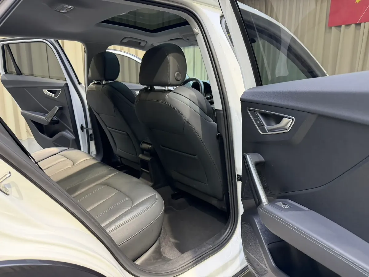 2022 Audi Q2L 1.4T 150HP L4 7DCT,autocango,china used car exporter,china ev exporter,chinese used car exporter,chinese used ev exporter