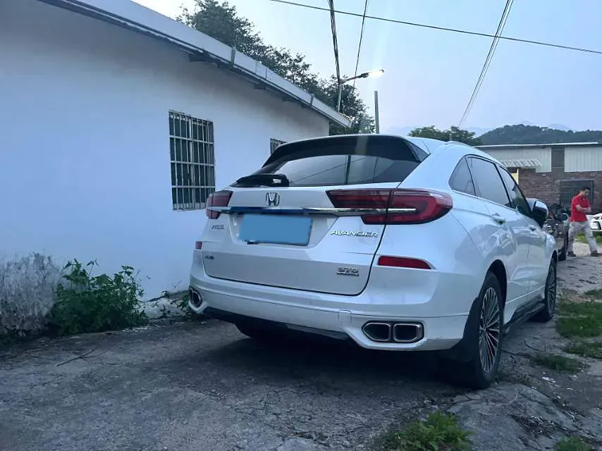 2023 Honda Avancier 2.0T 261HP L4 9AT,autocango,china used car exporter,china ev exporter,chinese used car exporter,chinese used ev exporter