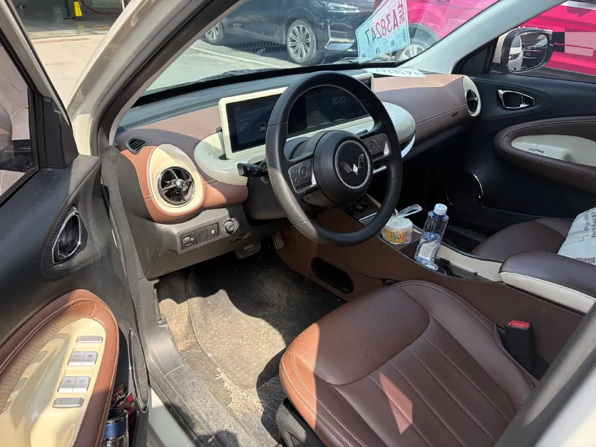 2024 WuLing BinGuo BEV 31.9KWH,autocango,china used car exporter,china ev exporter,chinese used car exporter,chinese used ev exporter