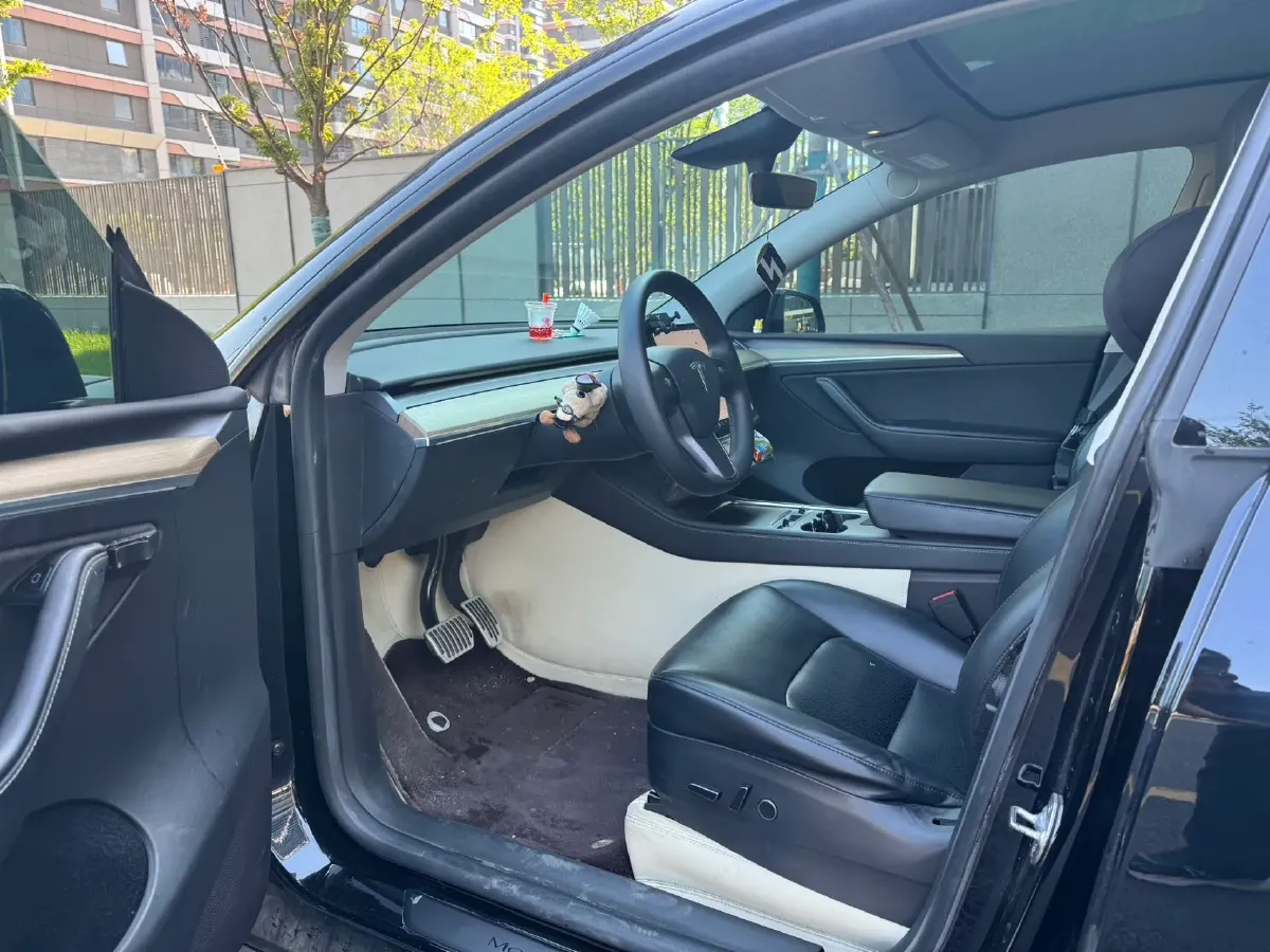 2022 Tesla Model Y BEV 60KWH,autocango,china used car exporter,china ev exporter,chinese used car exporter,chinese used ev exporter