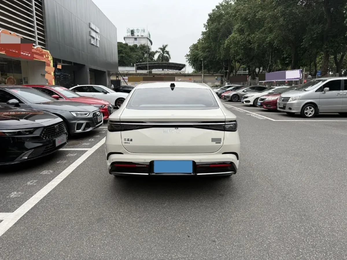 2025 BYD Seal07 DM-i 1.5L 101HP L4 E-CVT PHEV 17.6KWH,autocango,china used car exporter,china ev exporter,chinese used car exporter,chinese used ev exporter