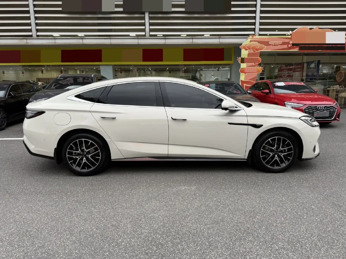 2025 BYD Seal07 DM-i 1.5L 101HP L4 E-CVT PHEV 17.6KWH,autocango,china used car exporter,china ev exporter,chinese used car exporter,chinese used ev exporter