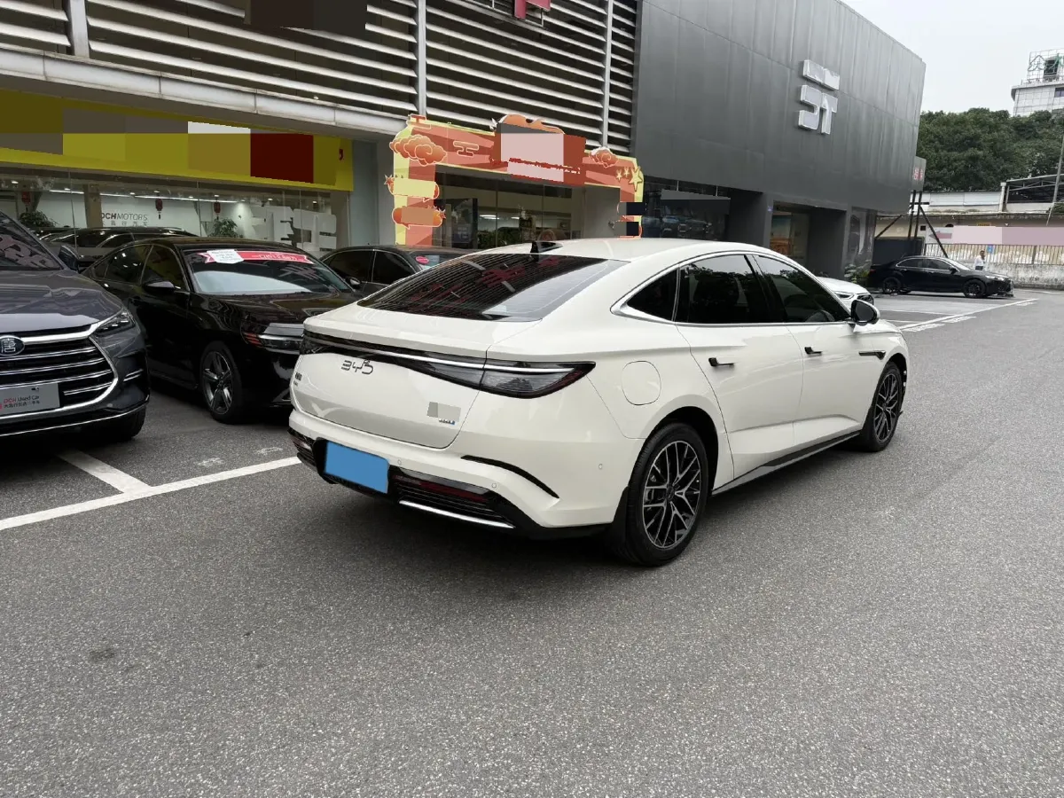 2025 BYD Seal07 DM-i 1.5L 101HP L4 E-CVT PHEV 17.6KWH,autocango,china used car exporter,china ev exporter,chinese used car exporter,chinese used ev exporter