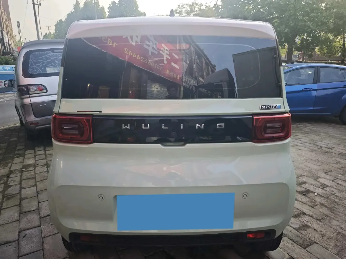 2021 WuLing HongGuang MINI EV BEV 13.9KWH,autocango,china used car exporter,china ev exporter,chinese used car exporter,chinese used ev exporter