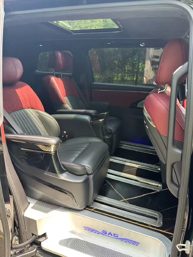 2023 GAC Trumpchi M8 2.0T 252HP L4 8AT,autocango,china used car exporter,china ev exporter,chinese used car exporter,chinese used ev exporter