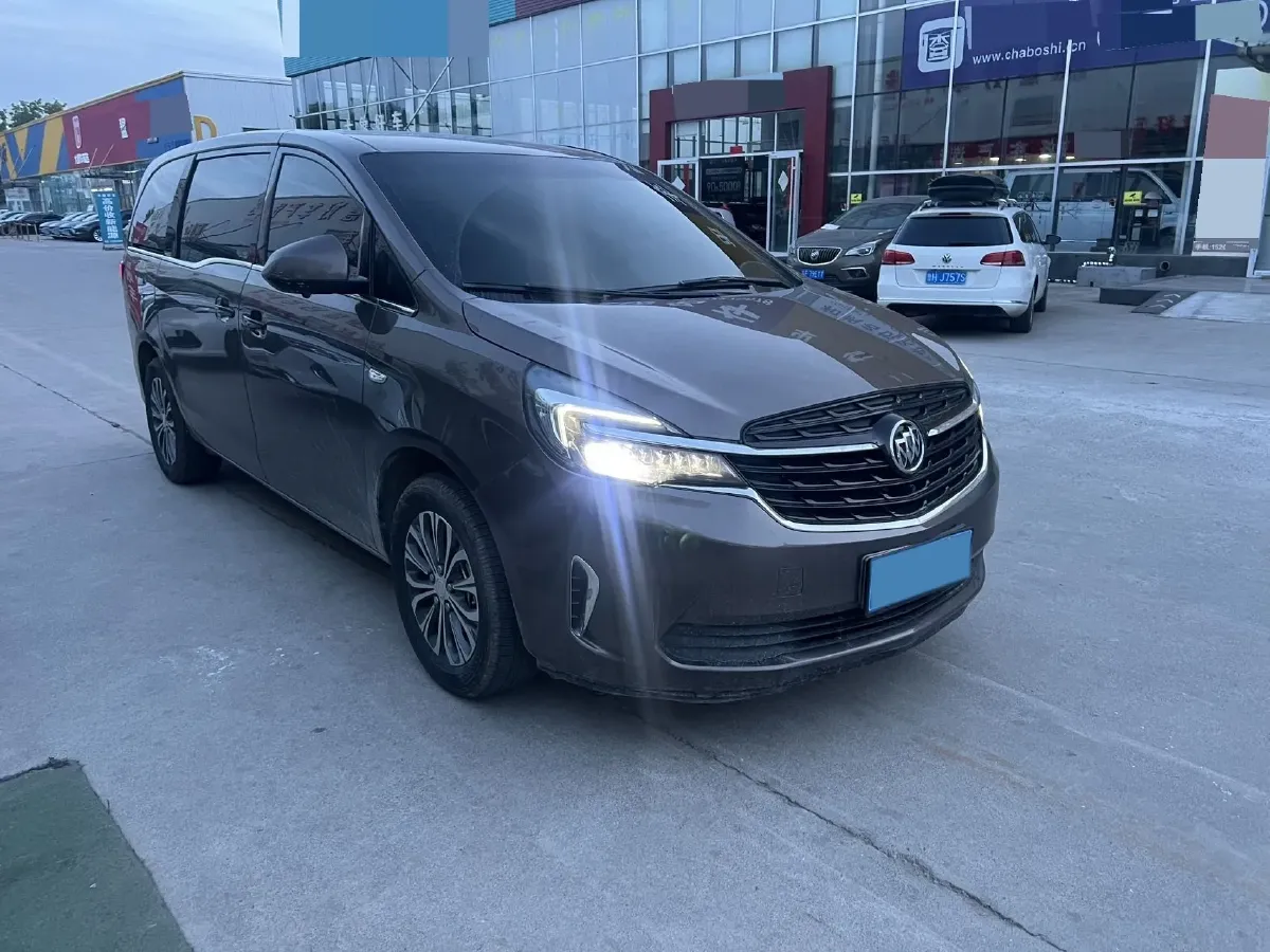 2022 Buick GL8 2.0T 237HP L4 9AT,autocango,china used car exporter,china ev exporter,chinese used car exporter,chinese used ev exporter