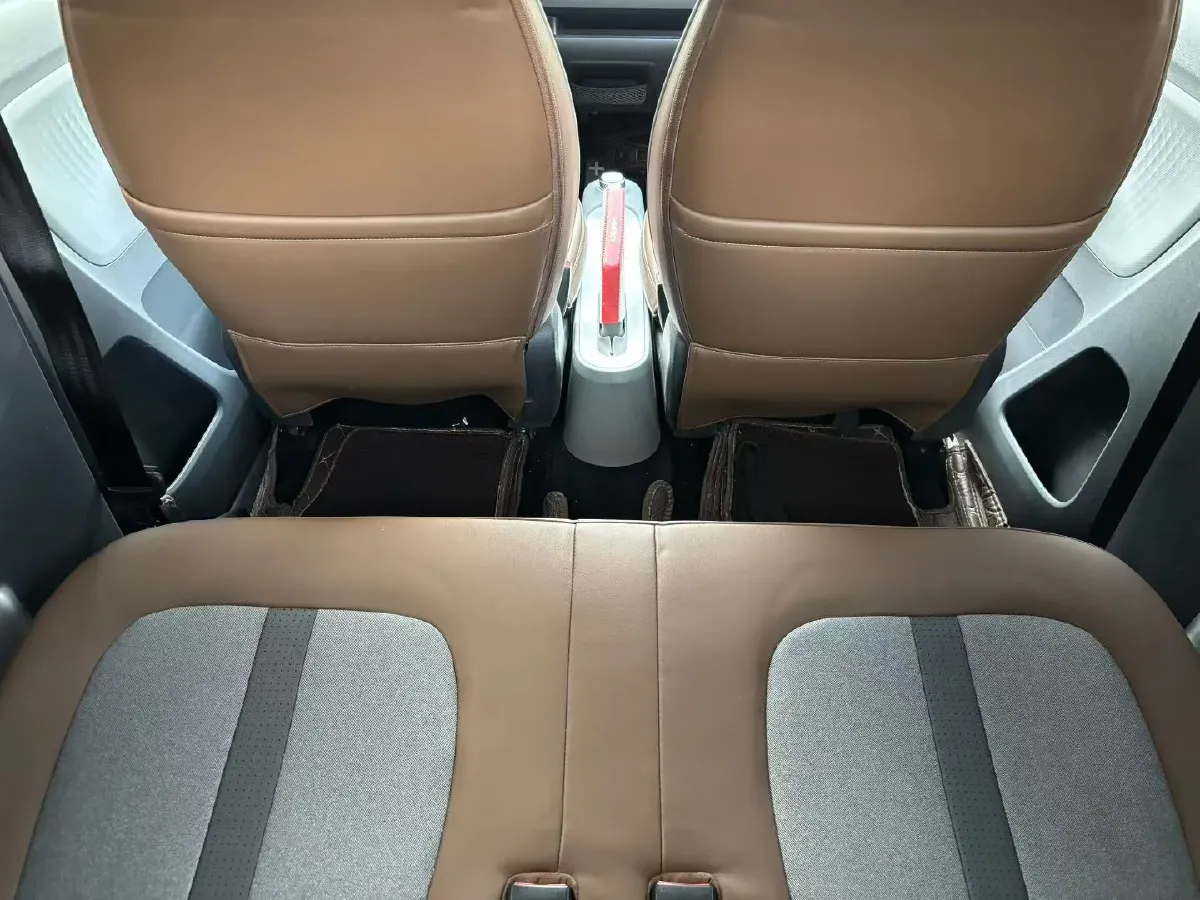 2022 WuLing HongGuang MINI EV BEV 26.5KWH,autocango,china used car exporter,china ev exporter,chinese used car exporter,chinese used ev exporter