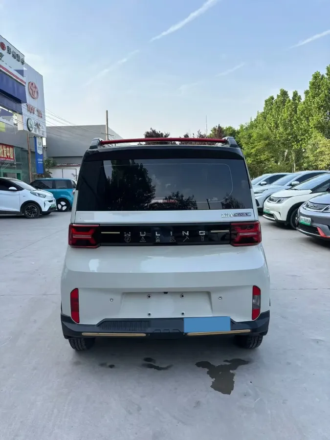 2022 WuLing HongGuang MINI EV BEV 26.5KWH,autocango,china used car exporter,china ev exporter,chinese used car exporter,chinese used ev exporter