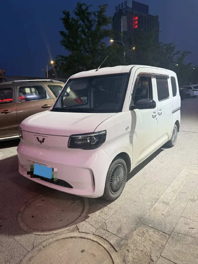 2025 WuLing ZhiGuang BEV 17.7KWH,autocango,china used car exporter,china ev exporter,chinese used car exporter,chinese used ev exporter