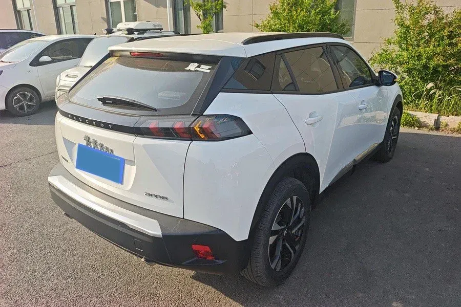 2022 Peugeot 2008 1.2T 136HP L3 6DCT,autocango,china used car exporter,china ev exporter,chinese used car exporter,chinese used ev exporter