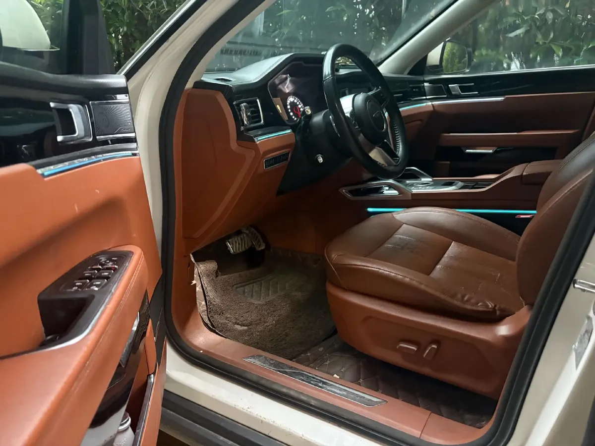 2017 Zotye T700 1.8T 177HP L4 6DCT,autocango,china used car exporter,china ev exporter,chinese used car exporter,chinese used ev exporter