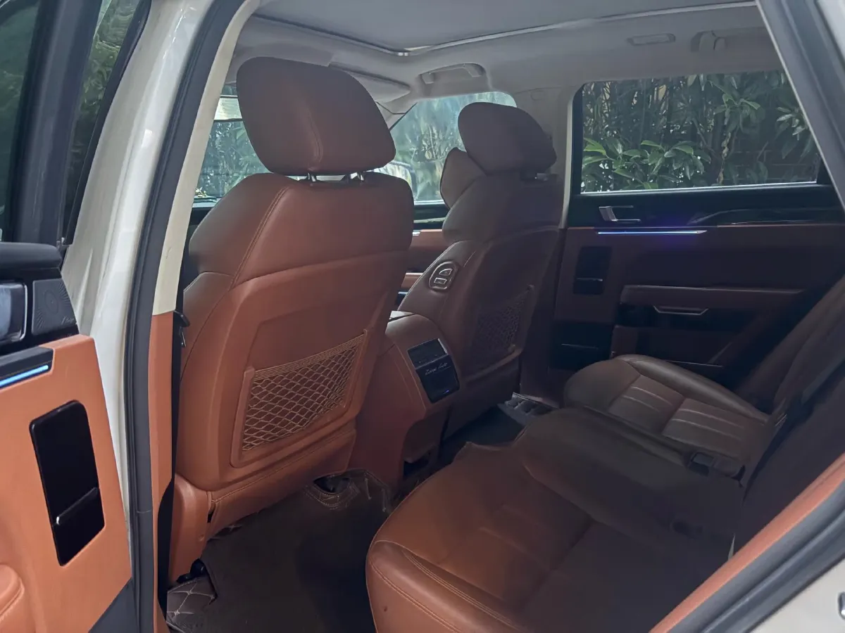 2017 Zotye T700 1.8T 177HP L4 6DCT,autocango,china used car exporter,china ev exporter,chinese used car exporter,chinese used ev exporter