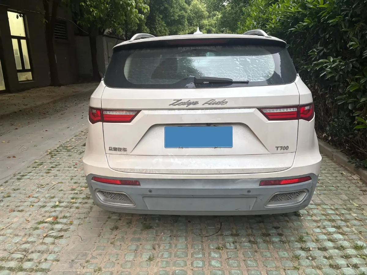 2017 Zotye T700 1.8T 177HP L4 6DCT,autocango,china used car exporter,china ev exporter,chinese used car exporter,chinese used ev exporter