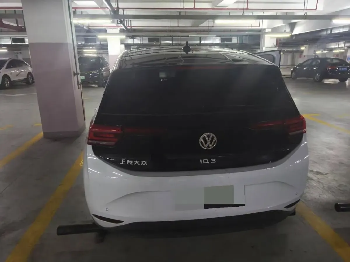 2023 Volkswagen ID.3 BEV 52.8KWH,autocango,china used car exporter,china ev exporter,chinese used car exporter,chinese used ev exporter