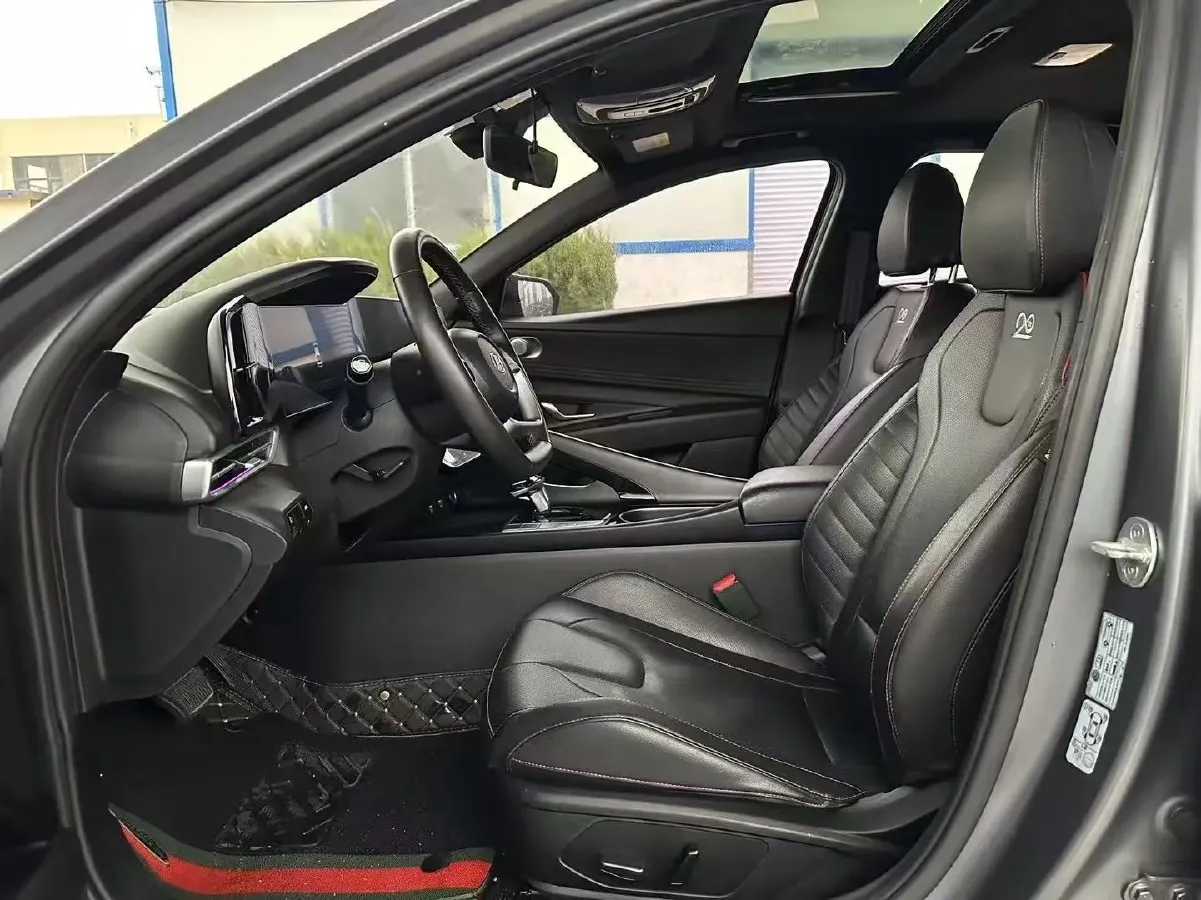 2022 Hyundai Elantra 1.5L 115HP L4 CVT,autocango,china used car exporter,china ev exporter,chinese used car exporter,chinese used ev exporter