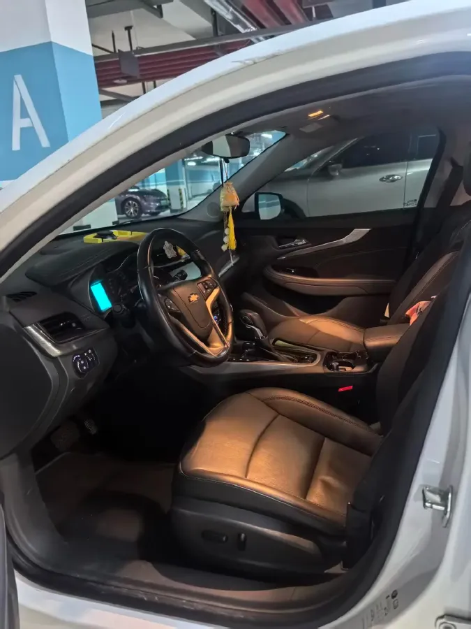 2018 Chevrolet Malibu 1.5T 170HP L4 6AT,autocango,china used car exporter,china ev exporter,chinese used car exporter,chinese used ev exporter