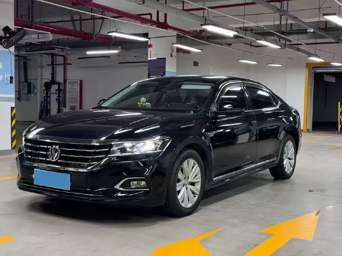 2019 Skoda Kodiak 2.0T 186HP L4 7DCT,autocango,china used car exporter,china ev exporter,chinese used car exporter,chinese used ev exporter