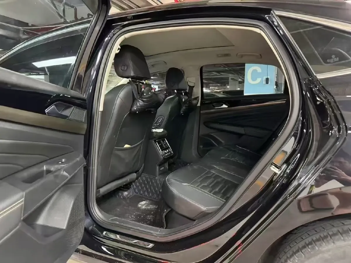 2019 Skoda Kodiak 2.0T 186HP L4 7DCT,autocango,china used car exporter,china ev exporter,chinese used car exporter,chinese used ev exporter