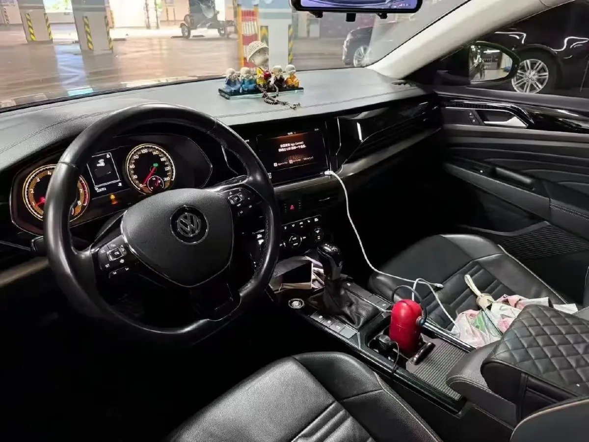 2019 Skoda Kodiak 2.0T 186HP L4 7DCT,autocango,china used car exporter,china ev exporter,chinese used car exporter,chinese used ev exporter