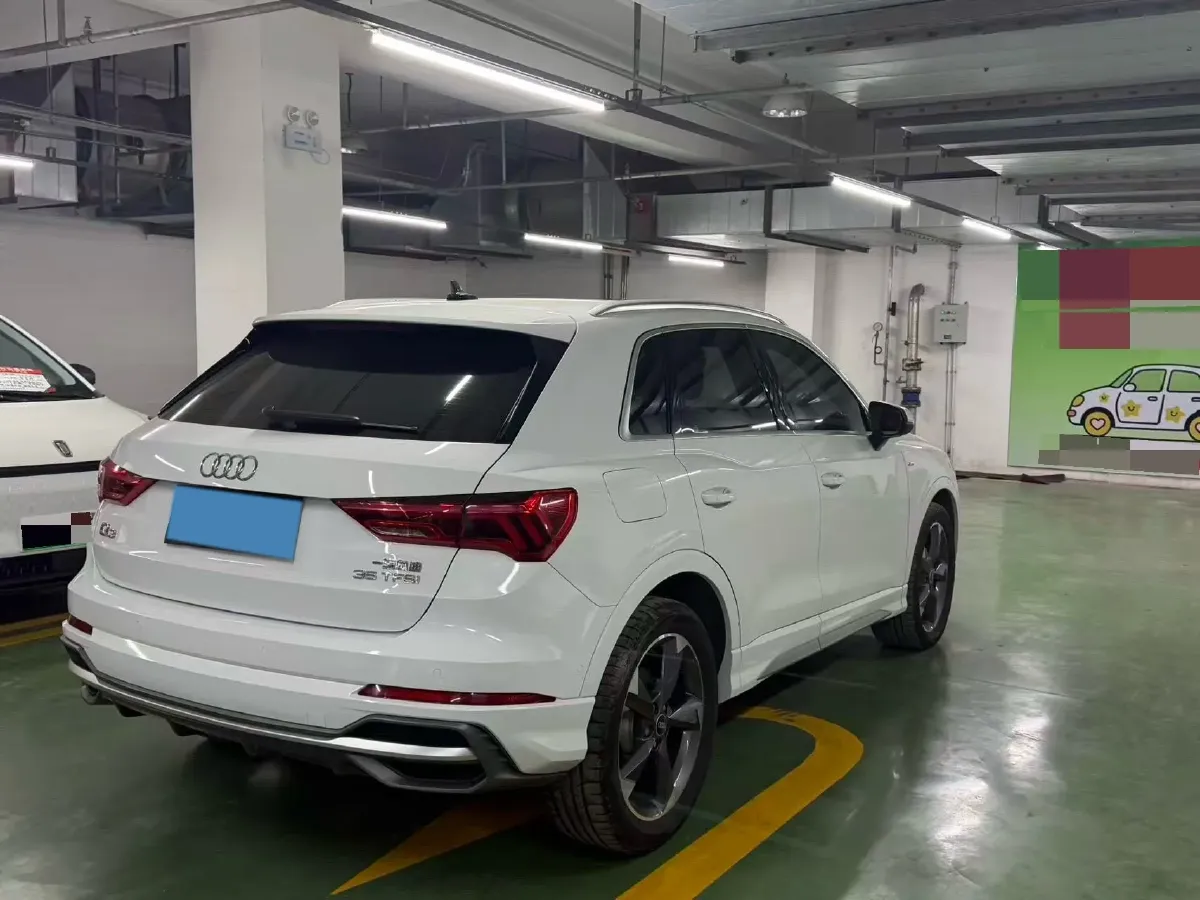 2022 Audi Q3 1.4T 150HP L4 7DCT,autocango,china used car exporter,china ev exporter,chinese used car exporter,chinese used ev exporter