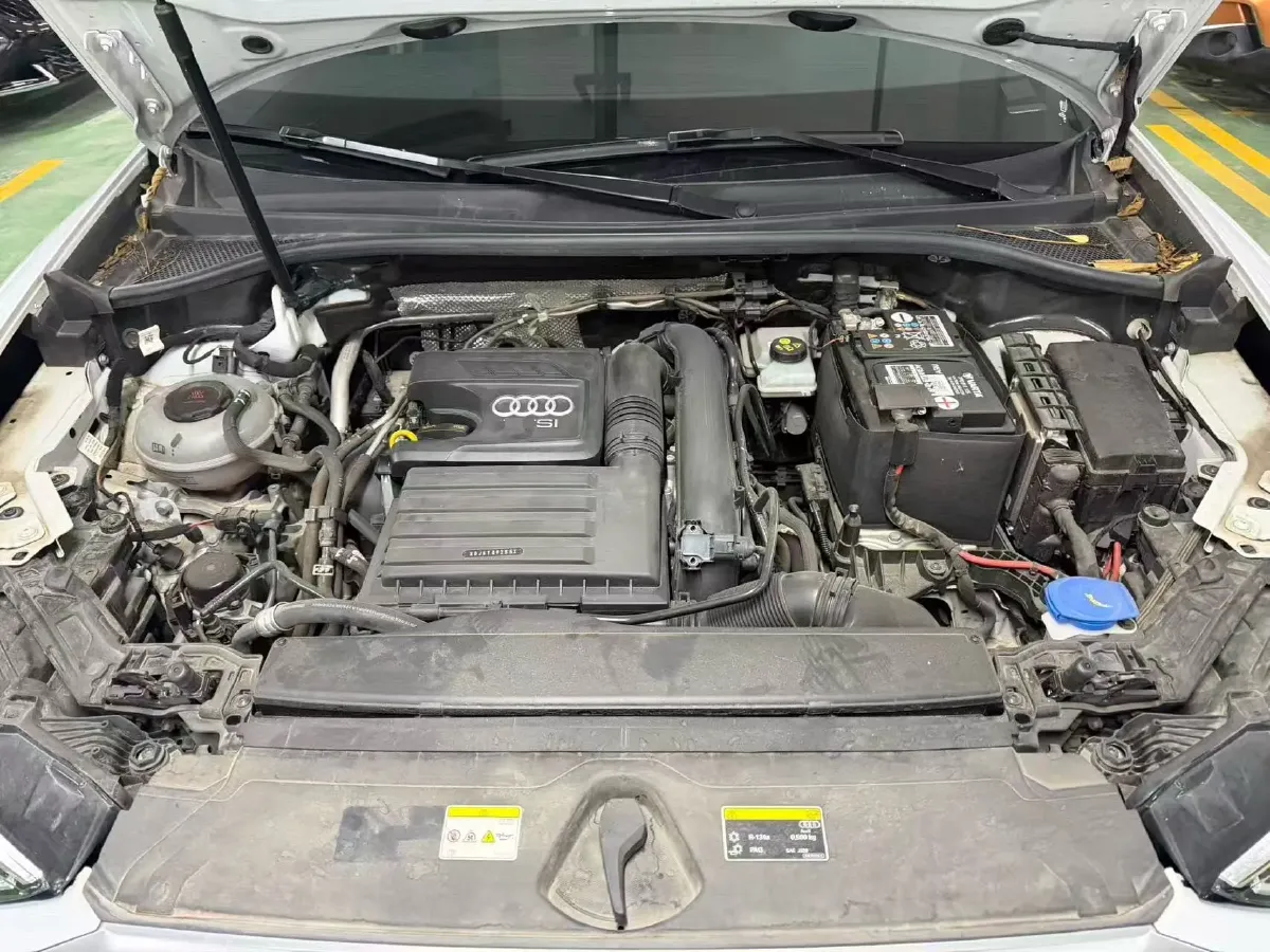 2022 Audi Q3 1.4T 150HP L4 7DCT,autocango,china used car exporter,china ev exporter,chinese used car exporter,chinese used ev exporter