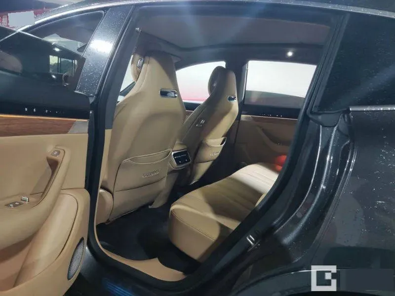 2024 HIMA R7 BEV 100KWH,autocango,china used car exporter,china ev exporter,chinese used car exporter,chinese used ev exporter