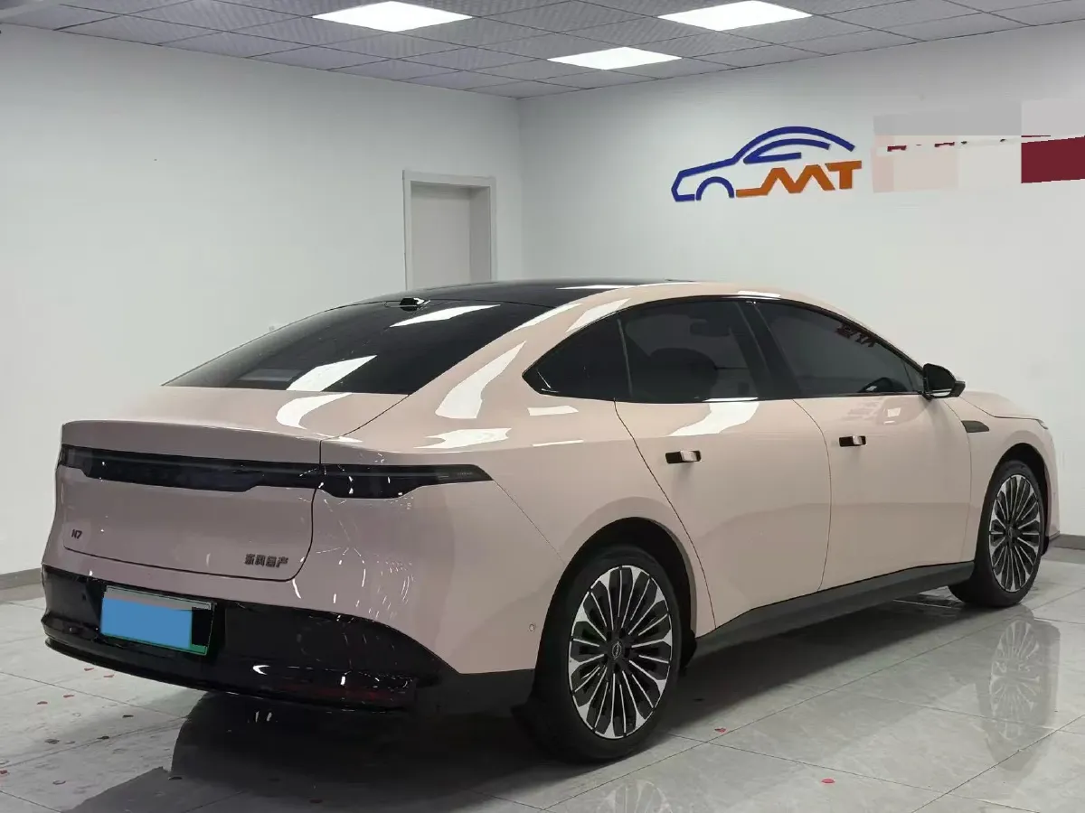 2025 Nissan N7 BEV 58KWH,autocango,china used car exporter,china ev exporter,chinese used car exporter,chinese used ev exporter