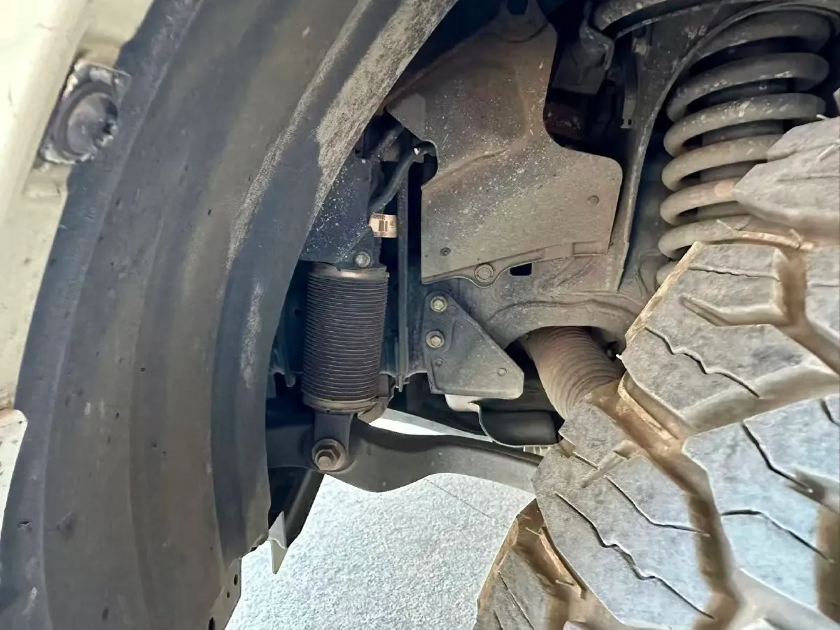 2020 Chevrolet Monza 1.0T 125HP L3 6MT,autocango,china used car exporter,china ev exporter,chinese used car exporter,chinese used ev exporter