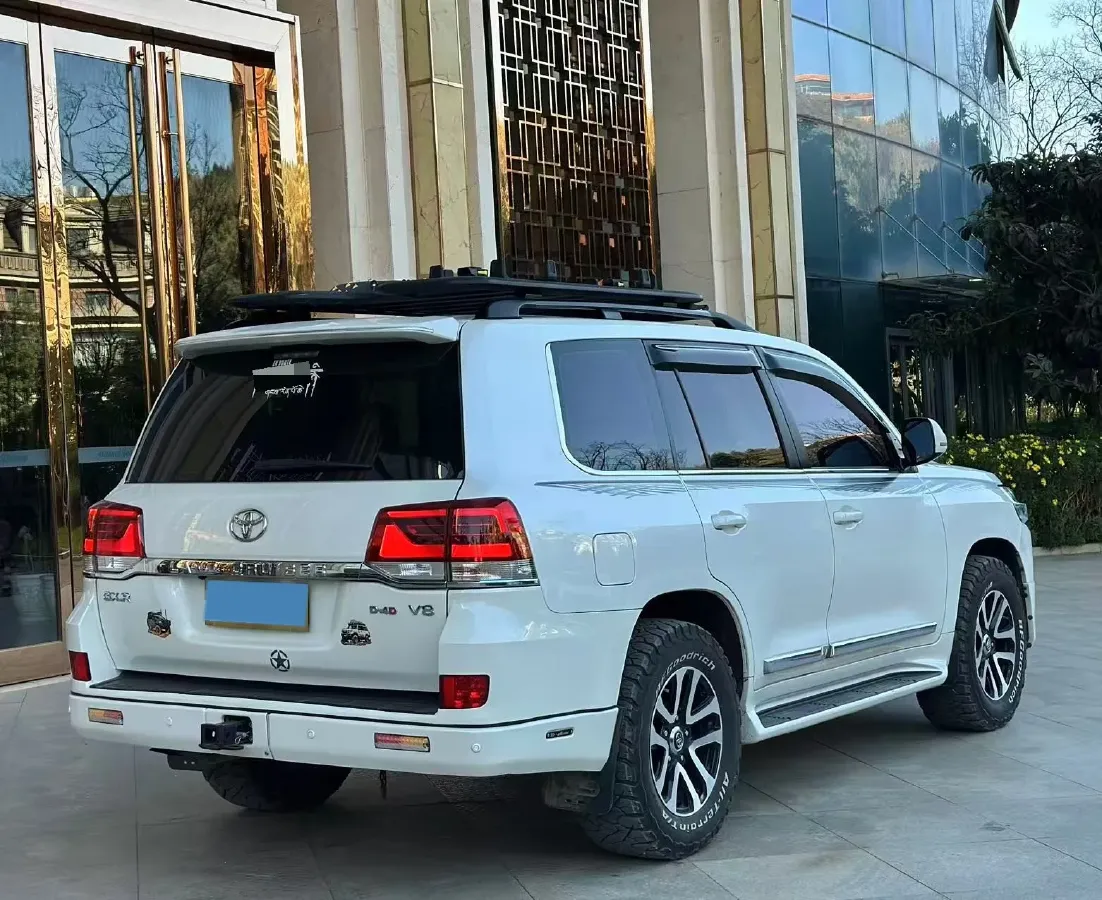 2020 Chevrolet Monza 1.0T 125HP L3 6MT,autocango,china used car exporter,china ev exporter,chinese used car exporter,chinese used ev exporter