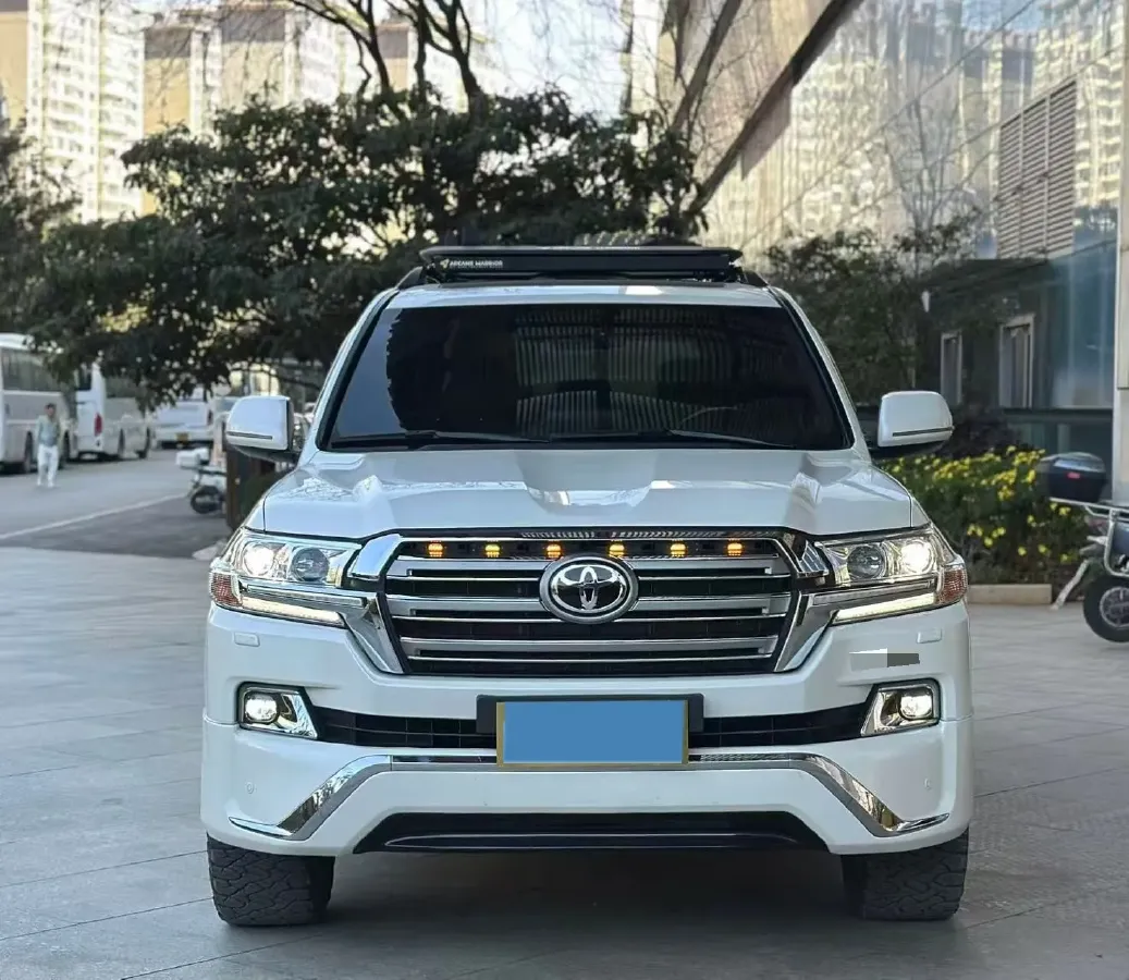 2020 Chevrolet Monza 1.0T 125HP L3 6MT,autocango,china used car exporter,china ev exporter,chinese used car exporter,chinese used ev exporter