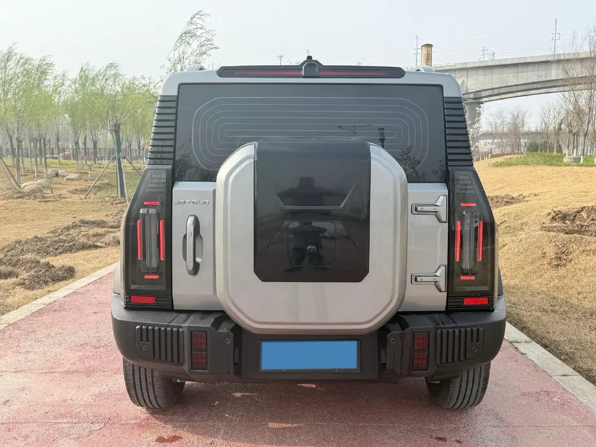 2023 Jetour Traveller 1.5T 184HP L4 7DCT,autocango,china used car exporter,china ev exporter,chinese used car exporter,chinese used ev exporter