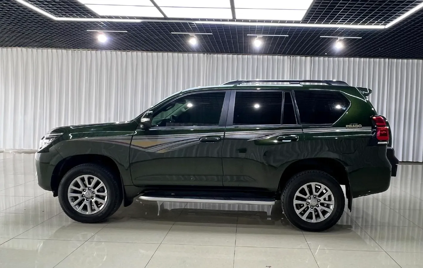2019 Toyota Land Cruiser Prado 3.5L 280HP V6 6AT,autocango,china used car exporter,china ev exporter,chinese used car exporter,chinese used ev exporter